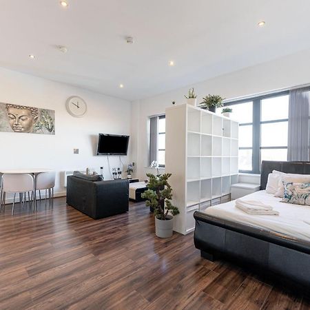 Lavish Loft Conversion - Birmingham City Centre - Amazing Location Exterior photo